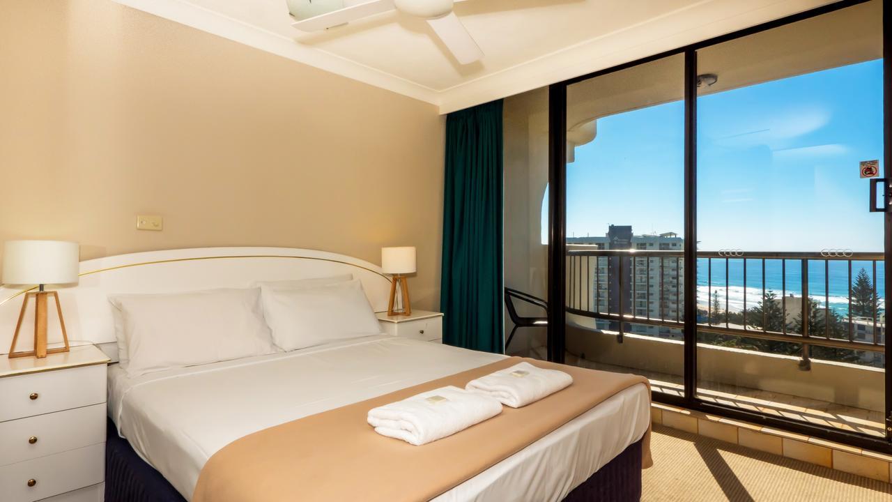 Aristocrat Apartments Gold Coast Exterior photo